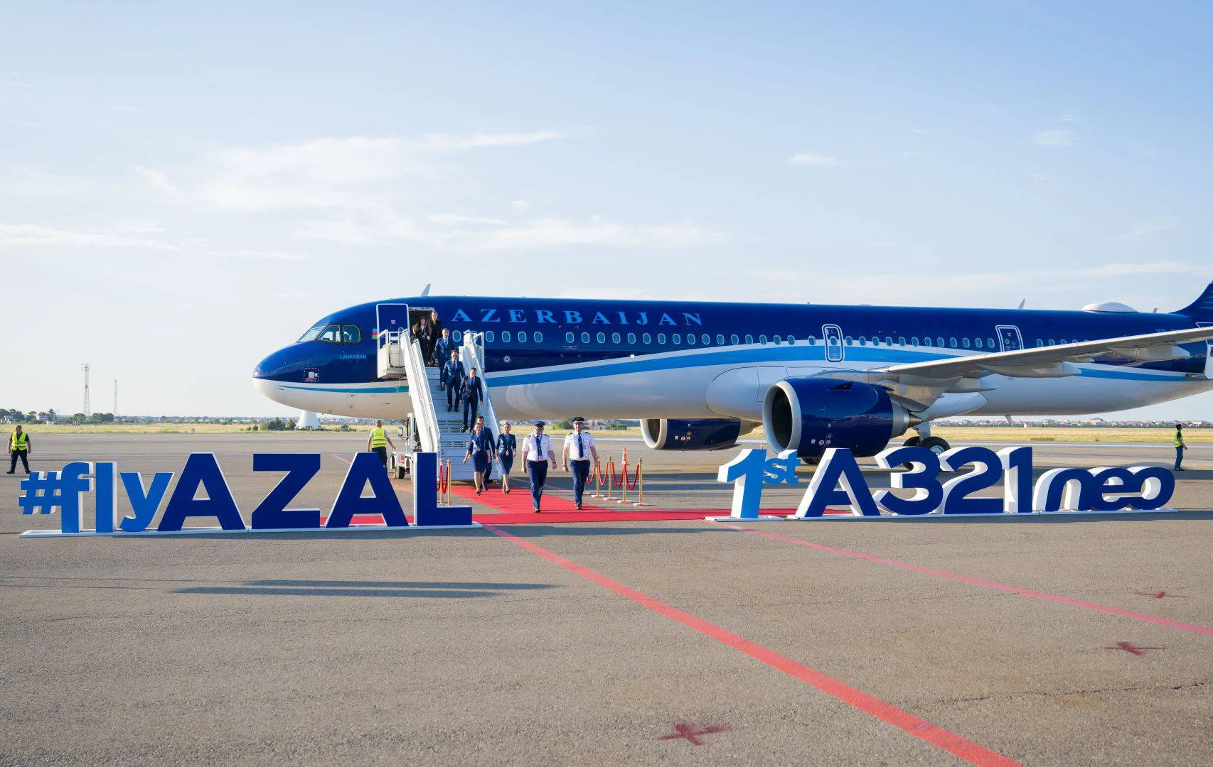 Передача нового самолёта авиакомпании. Фото: Azerbaijan Airlines CJSC (AZAL)