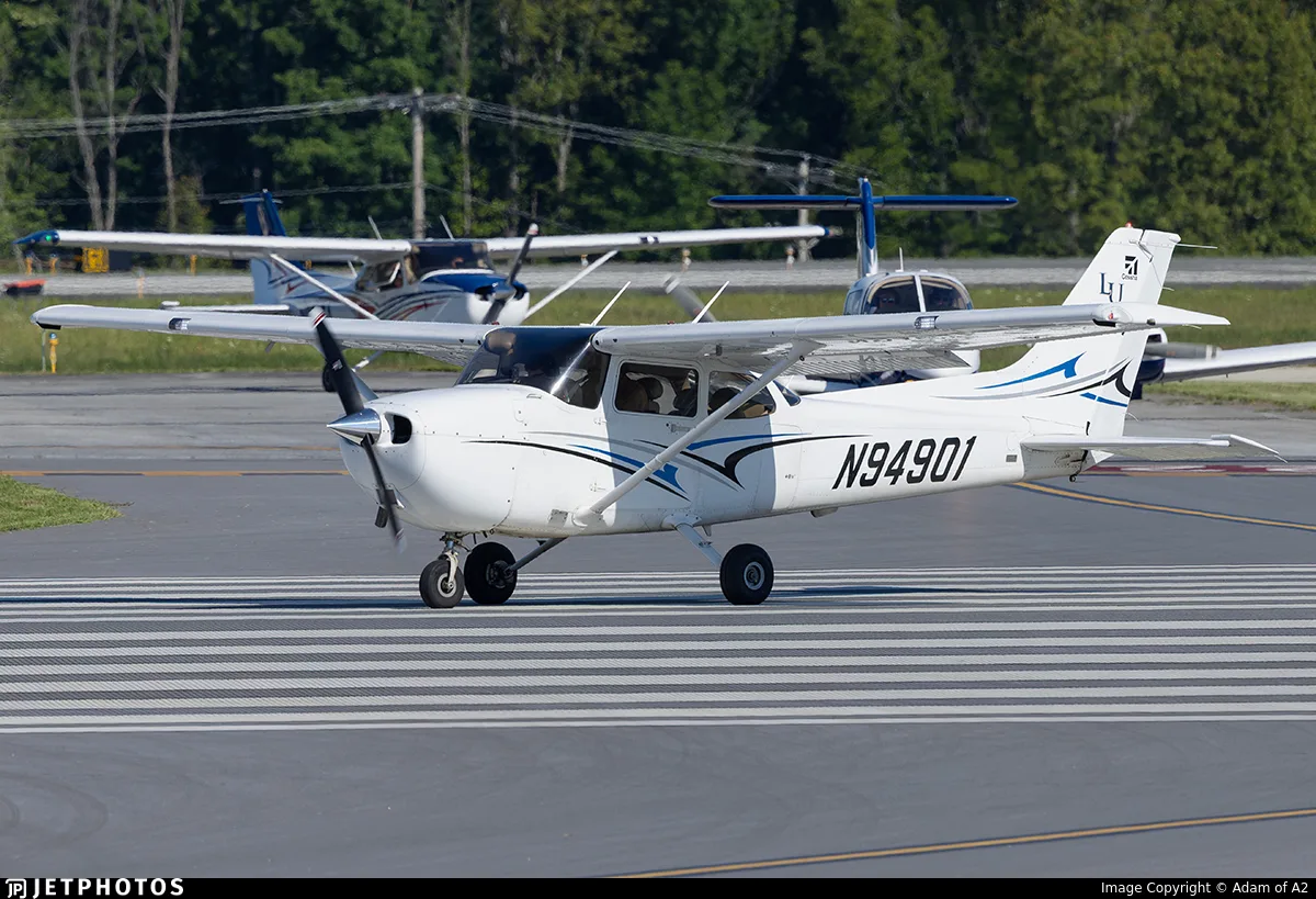 Cessna 172. Фото: Jetphotos